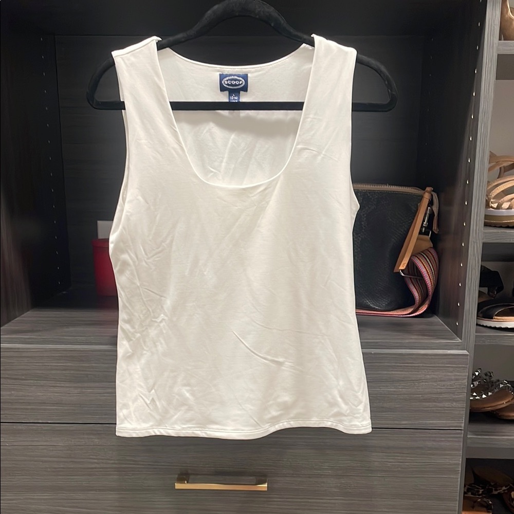 White Fitted Sleeveless Tank Top